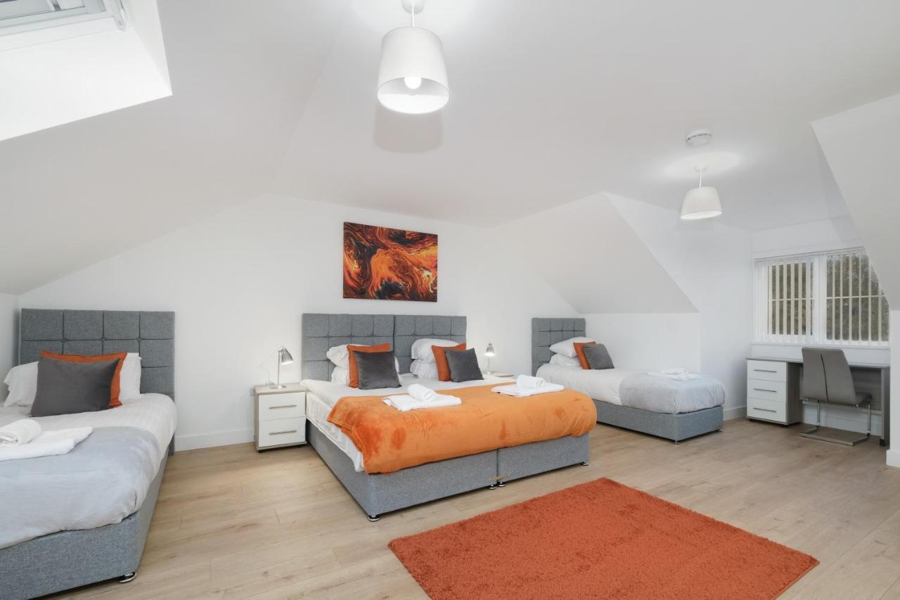 Pinewood Studios, Iver Slough Heathrow 1 & 2 Bedroom Apartments With Parking By Arista Living 外观 照片